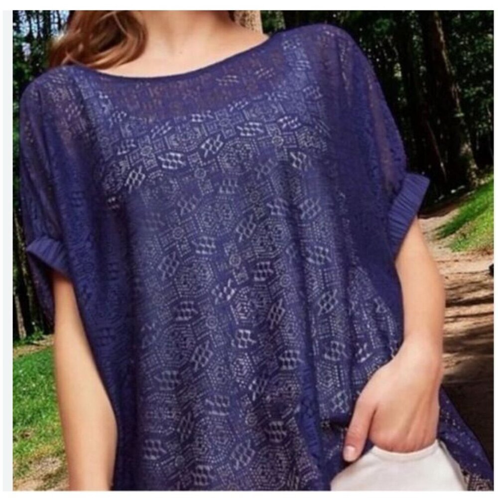 Akemi + Kin Anthropologie Bratton Shirt M/L Blue Crochet Lace Short Sleeve Top